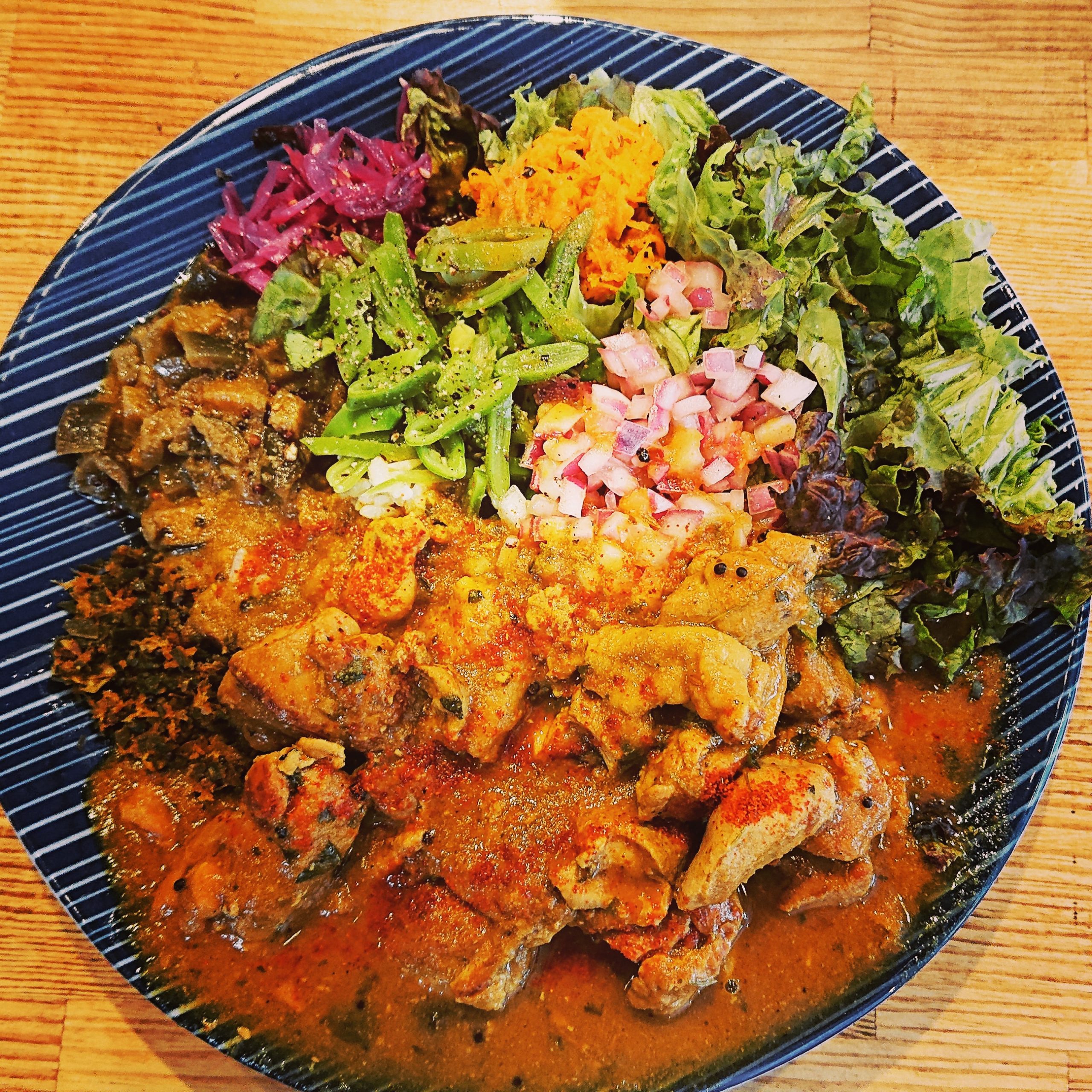 2月 13日(土)本日のカレー3種