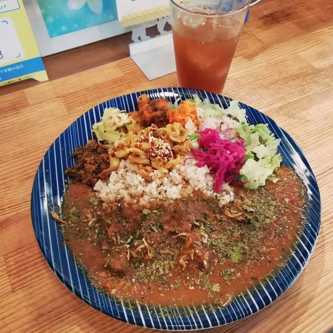 6月 1日(火)本日のカレー3種