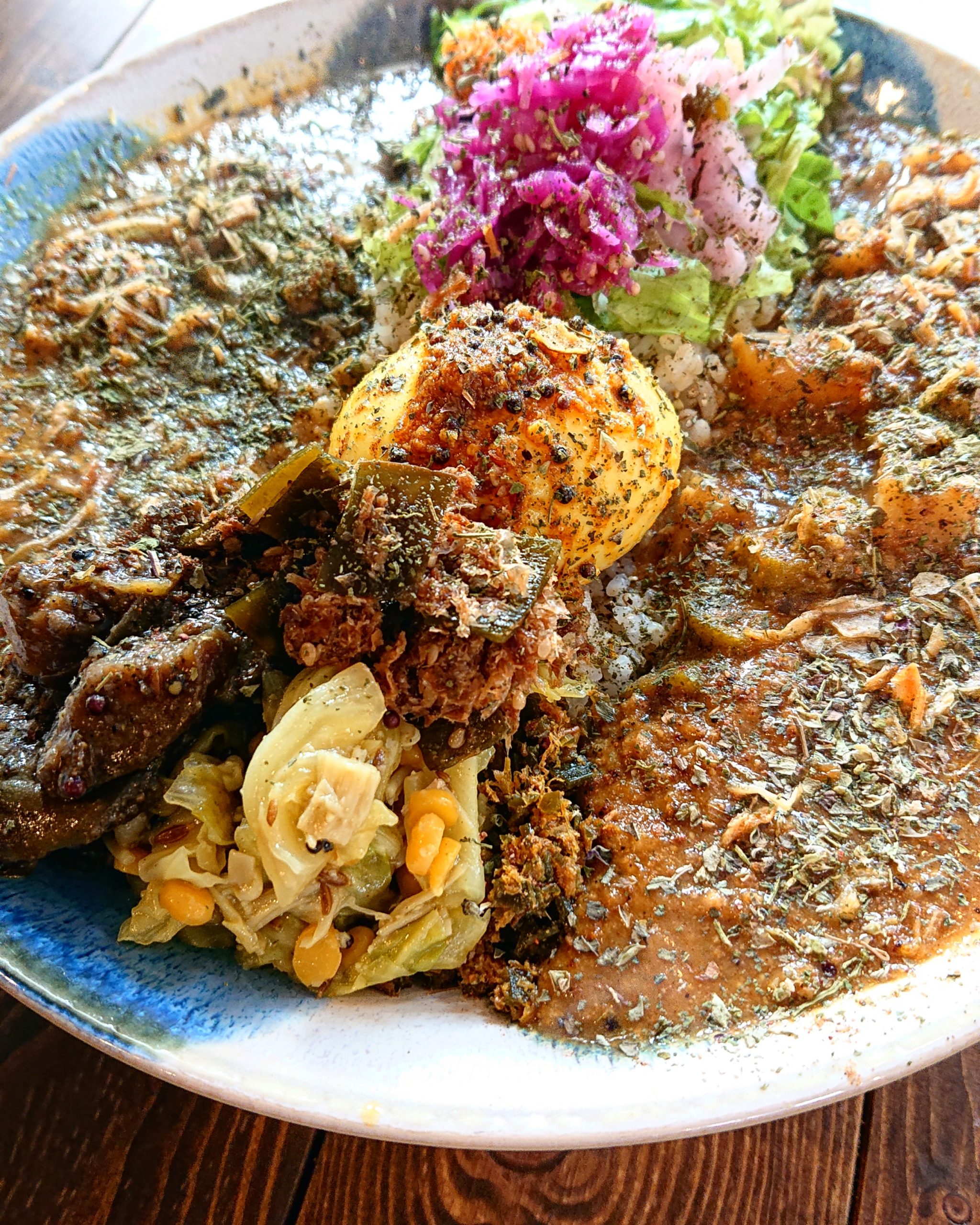 9月 1日(水)本日のカレー3種