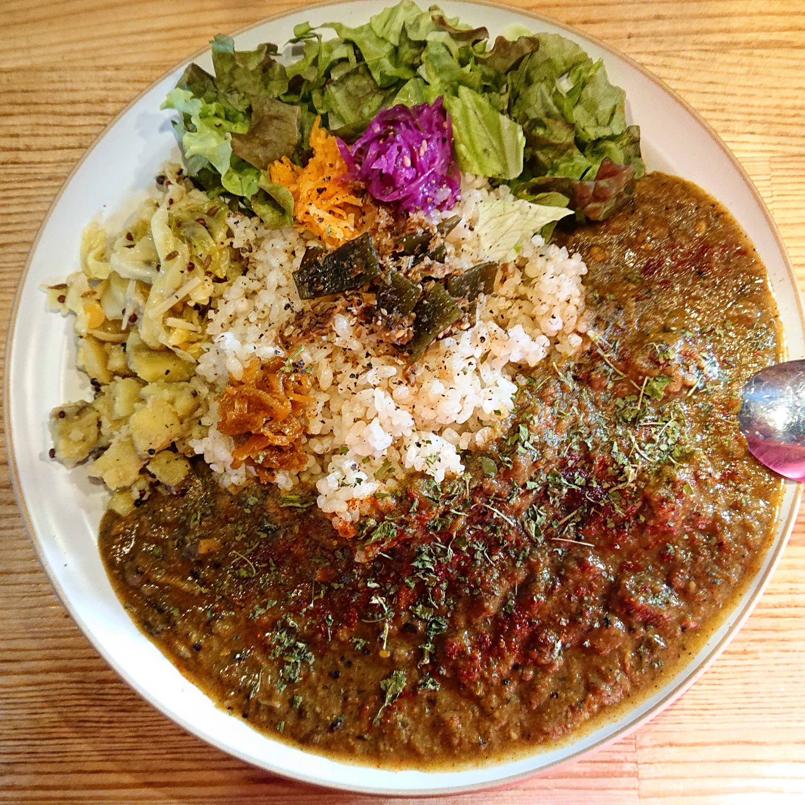 3月 31日（木）本日のカレー三種