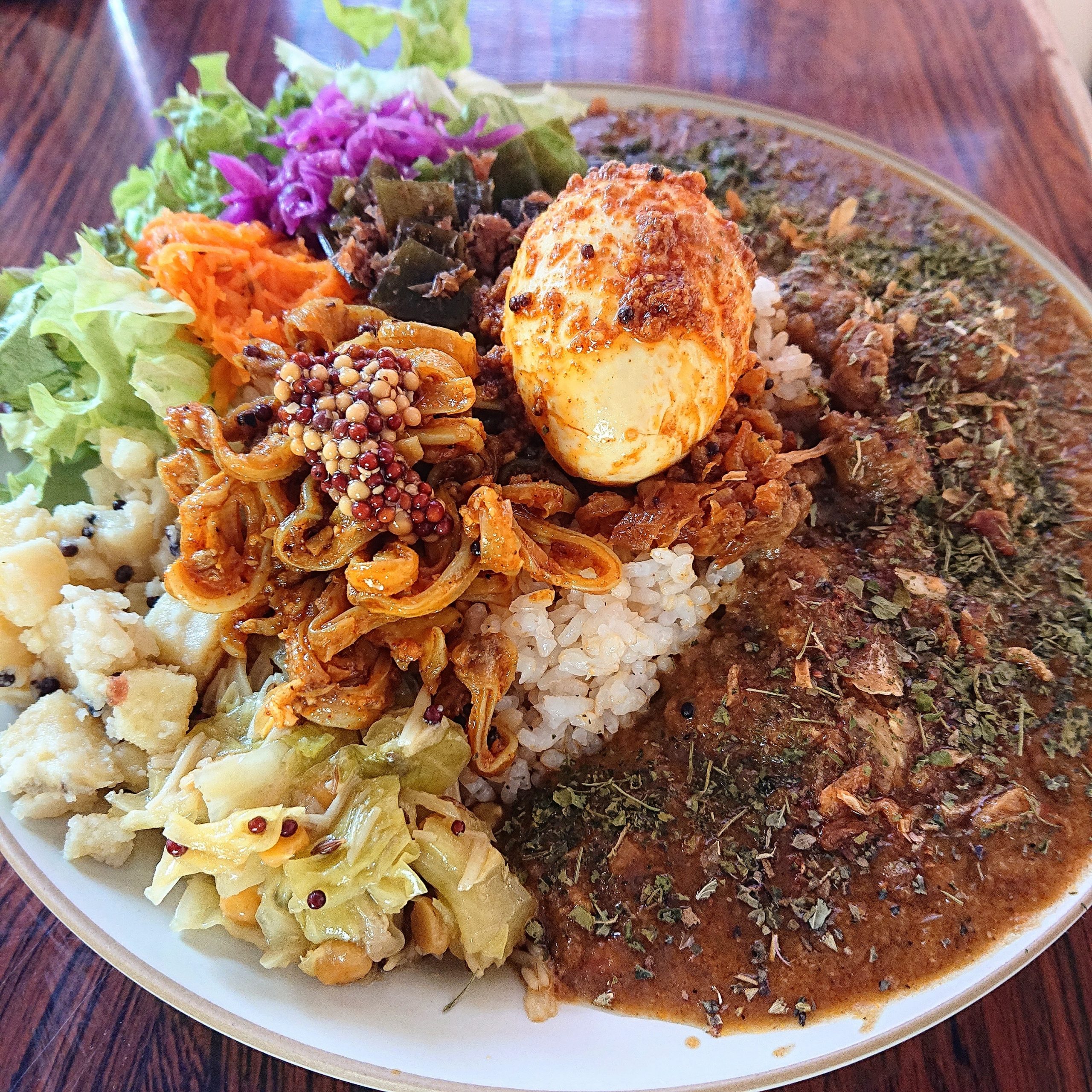 4月 11日（月）本日のカレー 三種