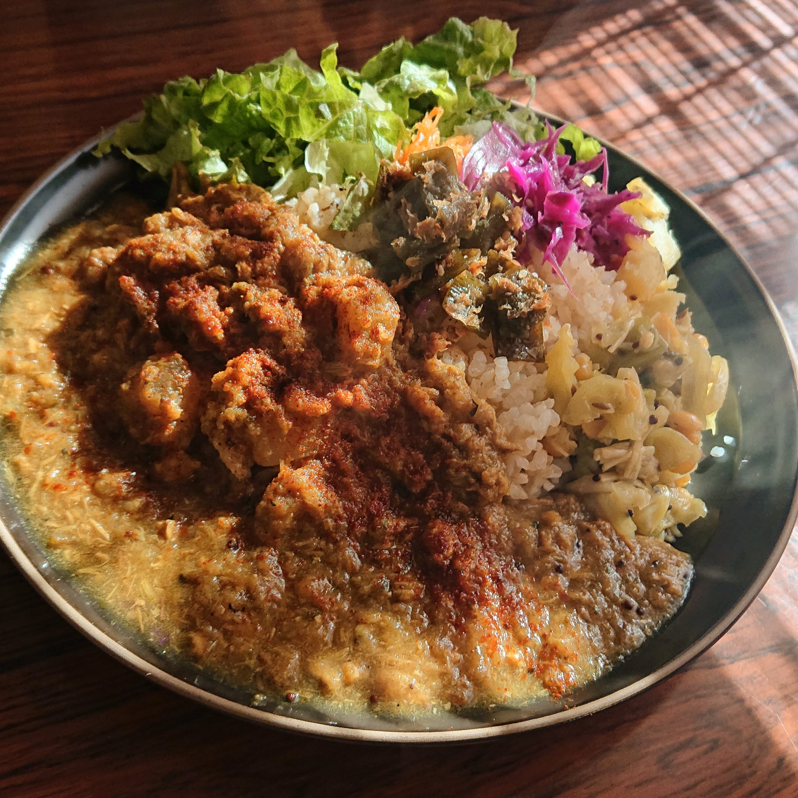 8月 26日(金)本日のカレー 3種