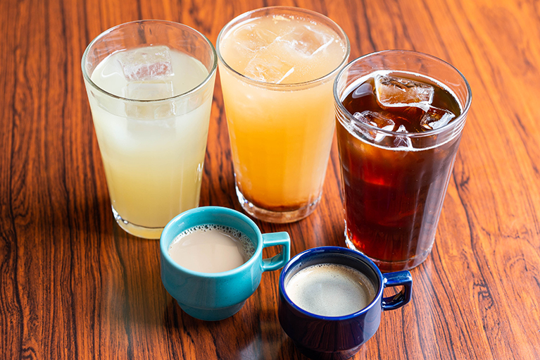 カレーにピッタリの自家製ドリンク